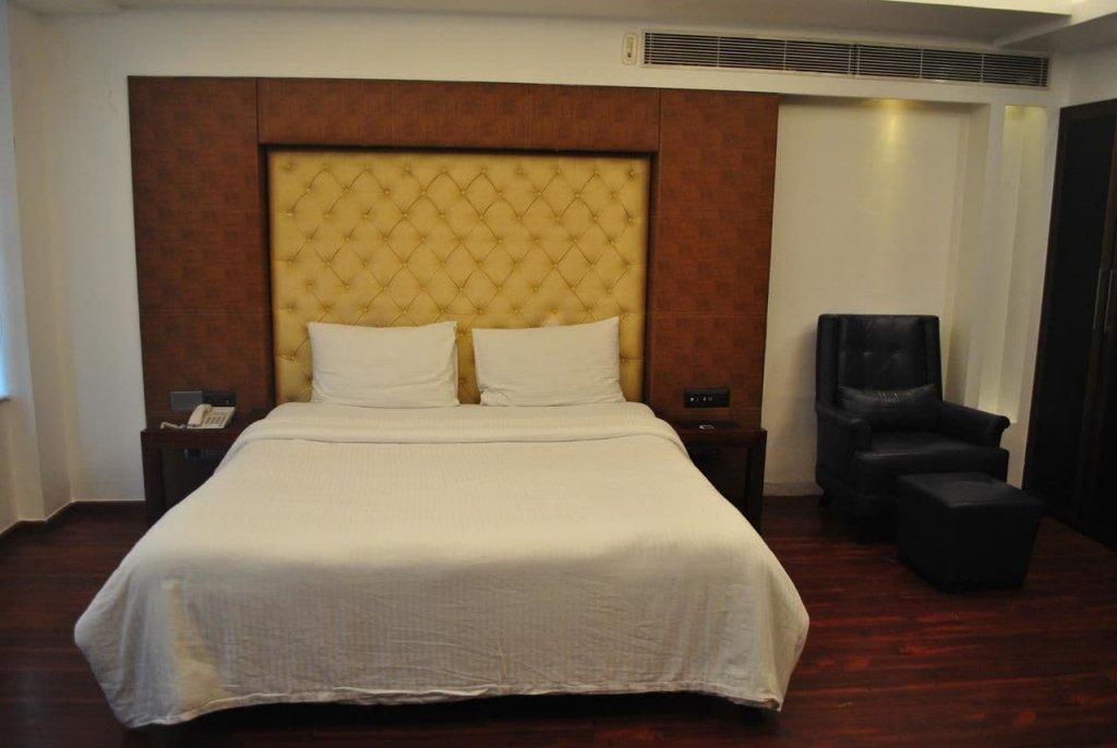 Virohaa Hotel Yeni Delhi Dış mekan fotoğraf